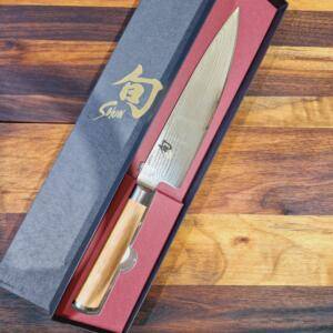 SHUN Classic White - Coltello Gyutoh Lama 20,00 cm  Damasco VGMax