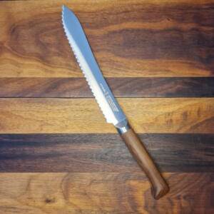 Coltello Forgiato - Pane Seghettato 21,00cm - Made in France - Opinel