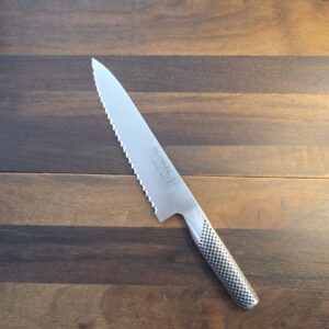 Global - G - Coltello Cuoco Seghettato 20cm - Made in Japan